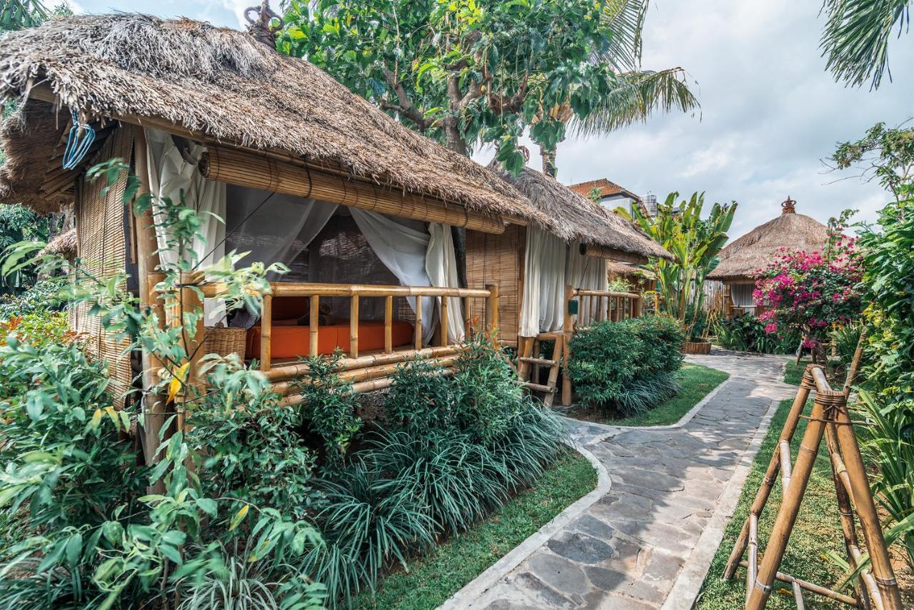 Riviera House Hotel Canggu Екстериор снимка
